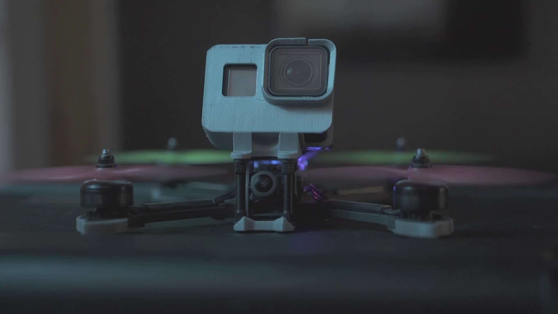 Fpv Vs Traditional Drones Spiracle Media Fpv Vs Traditional Drones Spiracle Media